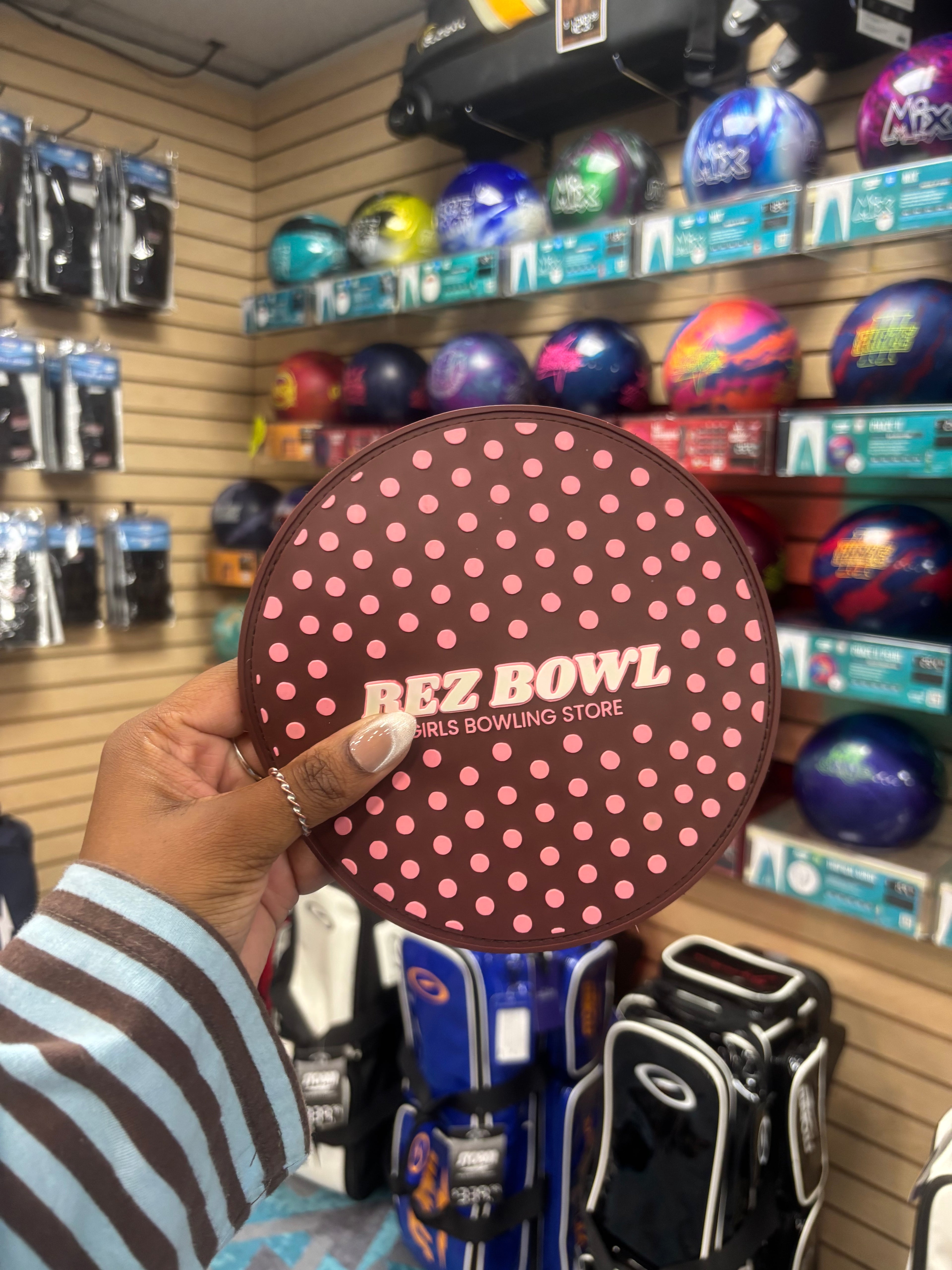 Pinky Up Rubber Shammy