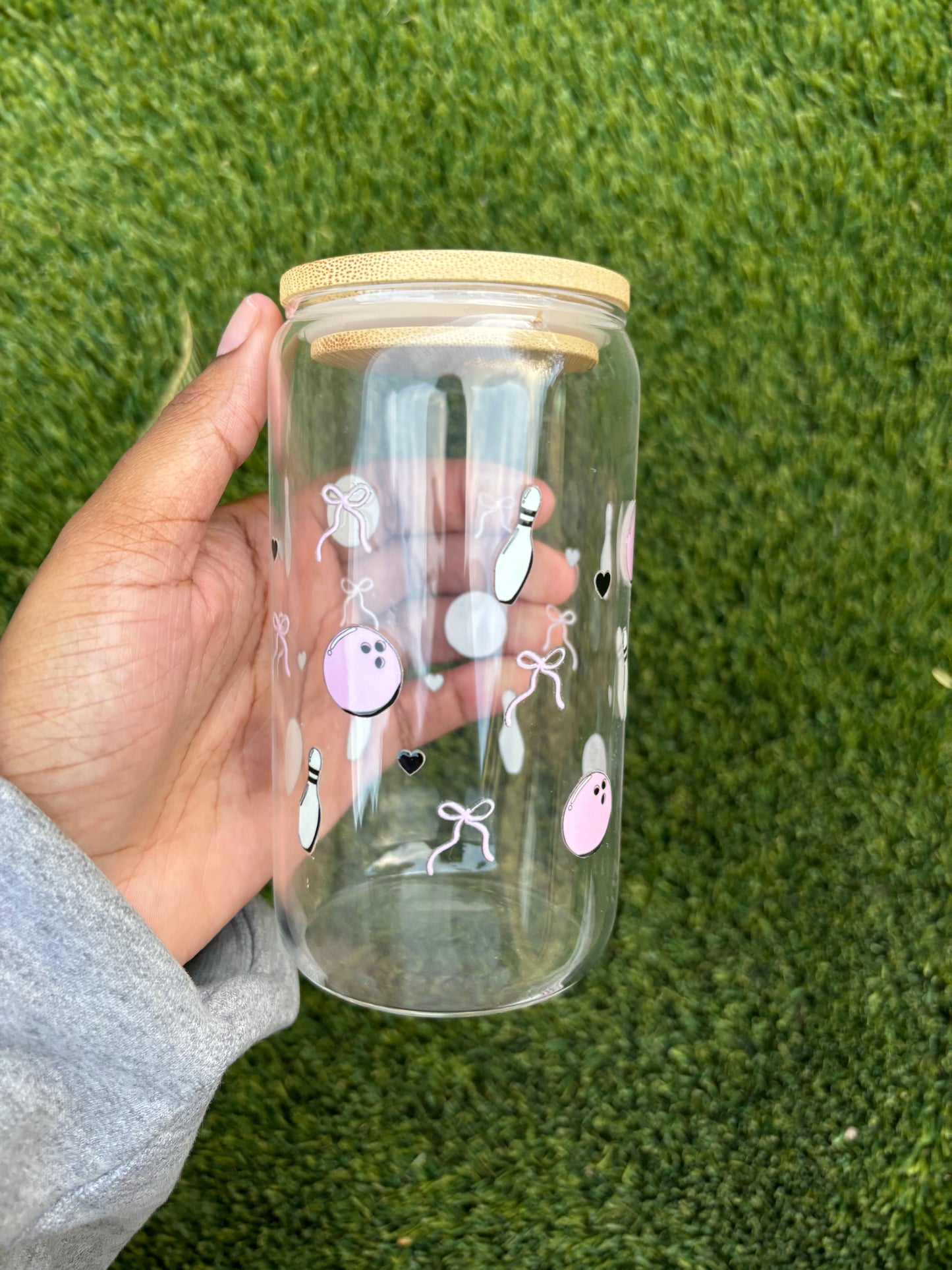 Pink Bowling Balls with Bows 16 oz cup